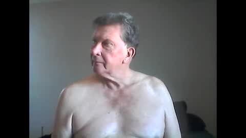 island625103 online show from 02-21-25, 09:11