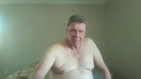 island625103 online show from 10-03-25, 06:16