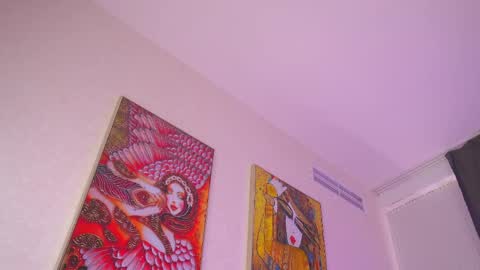 Snapshot of islandladies chatting on 04-13-26, 08:09 Im Eva Lovense is activeThere are legends that in this room all your wishes can come true Private is Open online show from 04-13-26, 08:09