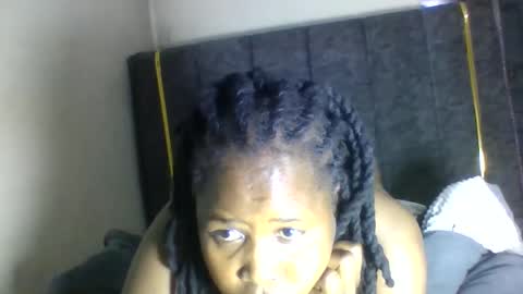 islaolivia23 online show from 04-13-26, 02:55