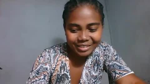 Snapshot of ismayrah chatting on 04-12-26, 02:00 ismayrah online show from 04-12-26, 02:00