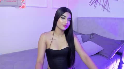 Snapshot of issawalton chatting on 04-05-26, 07:22 isa online show from 04-05-26, 07:22