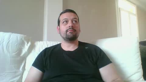 italianbigboy932 online show from 04-17-26, 11:57