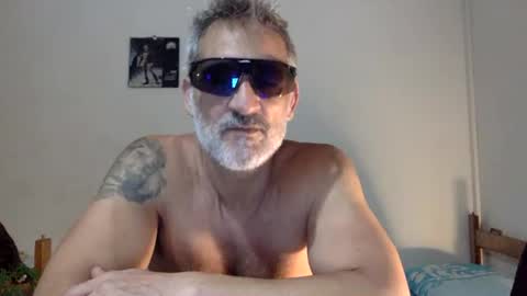 italiankingstripper online show from 03-08-26, 11:19