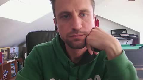 italiano116116 online show from 04-09-26, 09:26