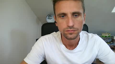 italiano116116 online show from 07-10-26, 08:50