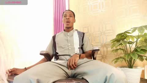 Snapshot of itanxfor chatting on 02-21-26, 12:39 itanxfor online show from 02-21-26, 12:39