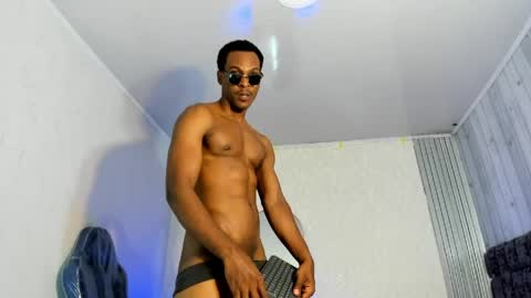 Snapshot of itanxfor chatting on 04-08-26, 01:44 itanxfor online show from 04-08-26, 01:44