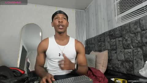 Snapshot of itanxfor chatting on 04-14-26, 02:12 itanxfor online show from 04-14-26, 02:12