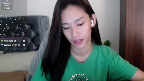 Cora online show from 03-06-25, 04:49