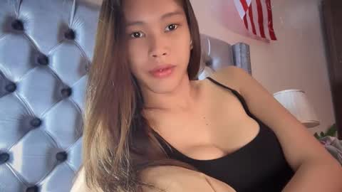 Cora online show from 10-02-25, 08:21