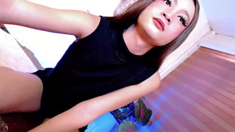 Snapshot of its_me_luna1111 chatting on 07-05-26, 05:36 its_me_luna1111 online show from 07-05-26, 05:36