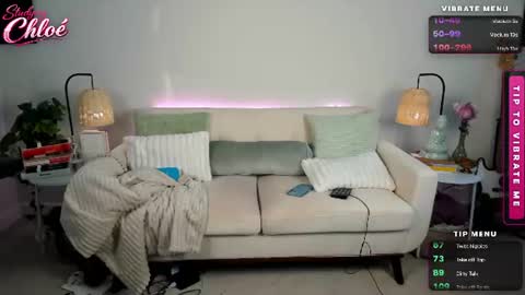 itschloelaurent online show from 06-13-26, 06:50