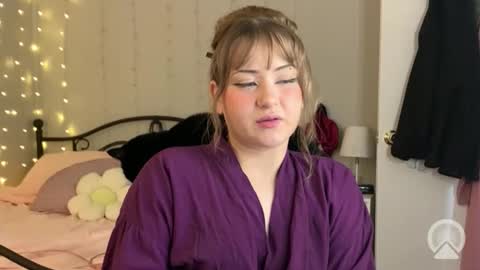 Snapshot of itscutiekali chatting on 04-23-26, 10:12 Kali Cutie online show from 04-23-26, 10:12