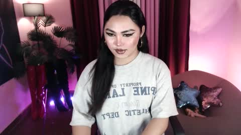 Snapshot of itsmesianaa29 chatting on 01-17-26, 04:00 Siana online show from 01-17-26, 04:00