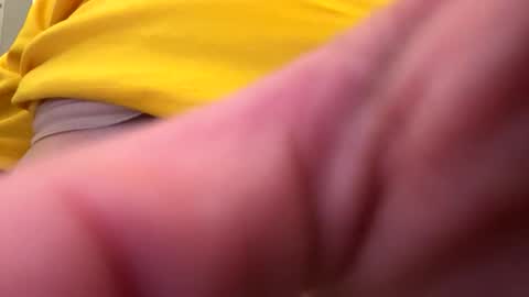 Snapshot of ittybitty320 chatting on 03-25-26, 03:56 ittybitty320 online show from 03-25-26, 03:56