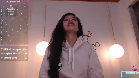 Snapshot of ivana_rose chatting on 02-13-25, 06:20 Adris online show from 02-13-25, 06:20