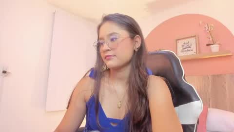 I V E T T E online show from 05-30-26, 09:34