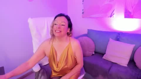 Ivonne online show from 03-29-26, 01:11