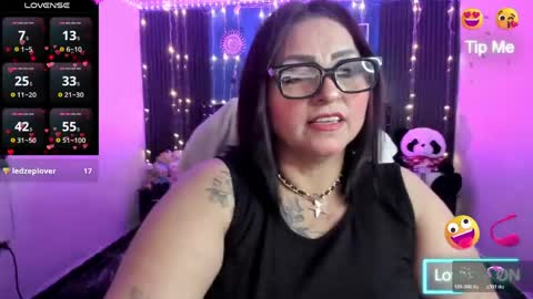 Ivonne online show from 04-16-26, 01:06