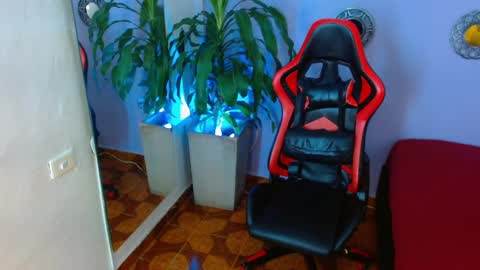 Snapshot of ivy_scorpio chatting on 10-04-25, 06:22 ivy_scorpio online show from 10-04-25, 06:22