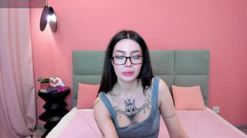 Ivy online show from 03-30-26, 01:39