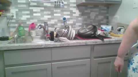Snapshot of ivyjane3522 chatting on 04-22-26, 12:35 ivyjane3522 online show from 04-22-26, 12:35