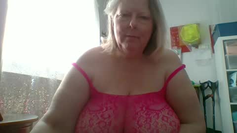 ivyjane3522 online show from 06-14-26, 02:52
