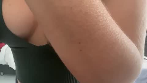 Snapshot of ivysagex chatting on 11-09-25, 02:32 ivysagex online show from 11-09-25, 02:32