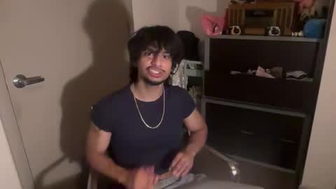 N online show from 11-13-25, 04:11