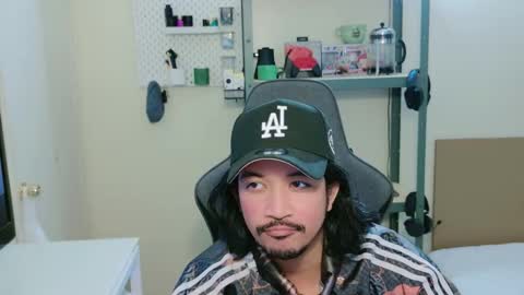 Snapshot of iwasd3nse chatting on 03-25-26, 04:18 iwasd3nse online show from 03-25-26, 04:18