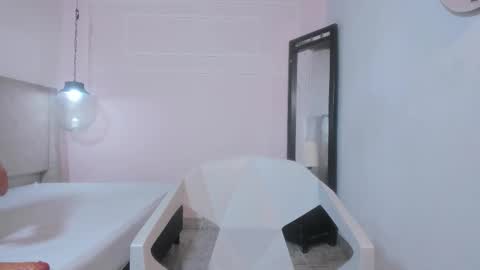 izelevans online show from 03-29-26, 11:43