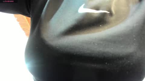 izelevans online show from 06-10-26, 12:37