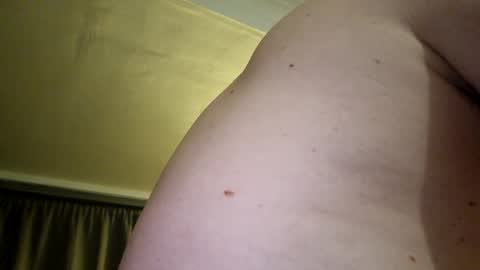 Snapshot of j281133 chatting on 01-19-25, 01:10 Big 8 online show from 01-19-25, 01:10