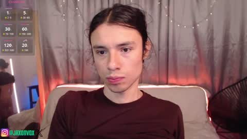 Hey im Jaxxxon check my info     online show from 06-24-26, 12:04