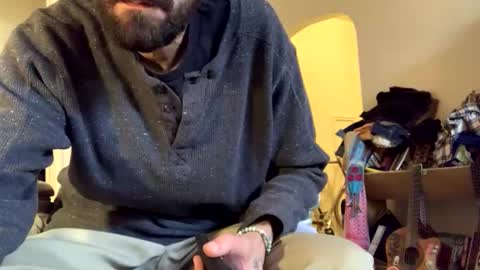 Snapshot of j_boogie_mane chatting on 11-25-25, 07:58 j boogie online show from 11-25-25, 07:58