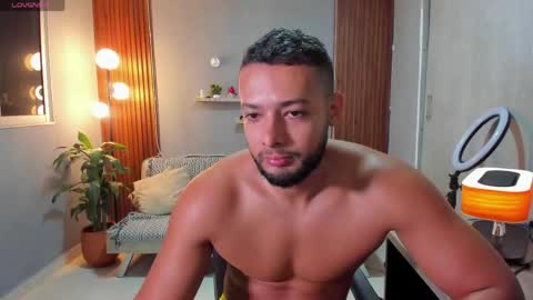 Snapshot of j_calix chatting on 04-22-26, 12:35 Calix Independient model Insta and twt Calixsnake online show from 04-22-26, 12:35