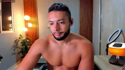 Snapshot of j_calix chatting on 04-25-26, 11:35 Calix Independient model Insta and twt Calixsnake online show from 04-25-26, 11:35