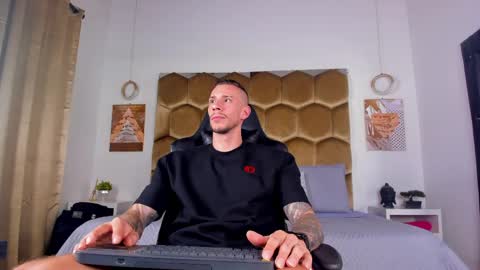 J King online show from 05-25-26, 08:48