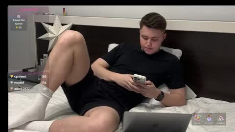 Snapshot of j_lyle_x chatting on 05-03-26, 05:08 j_lyle_x online show from 05-03-26, 05:08