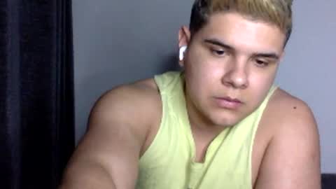Snapshot of jack__davies chatting on 07-20-26, 01:42 jack__davies online show from 07-20-26, 01:42