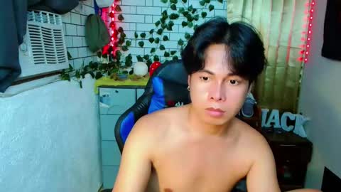 Snapshot of jack_collins69 chatting on 10-30-25, 04:08 JACK online show from 10-30-25, 04:08