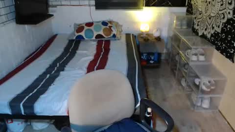 Snapshot of jack_collins69 chatting on 03-11-26, 04:18 JACK online show from 03-11-26, 04:18