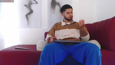    online show from 04-15-26, 11:50