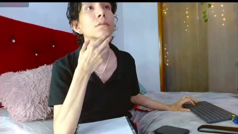 Laick online show from 05-26-26, 05:14