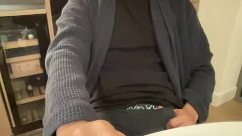 Snapshot of jacklas111 chatting on 12-16-24, 04:49 jacklas111 online show from 12-16-24, 04:49