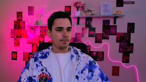 Jacob online show from 04-07-26, 08:48