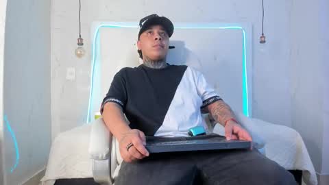 TJ online show from 11-30-25, 07:01