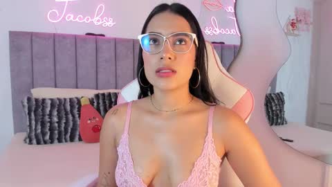 Snapshot of jacobss_gh chatting on 09-09-25, 09:03 JACOBSS online show from 09-09-25, 09:03