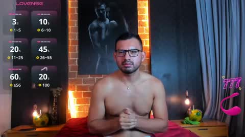 Snapshot of jacobwestt1 chatting on 05-16-26, 11:31 JacobWest online show from 05-16-26, 11:31